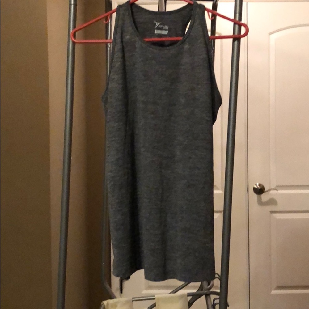 Athletic top